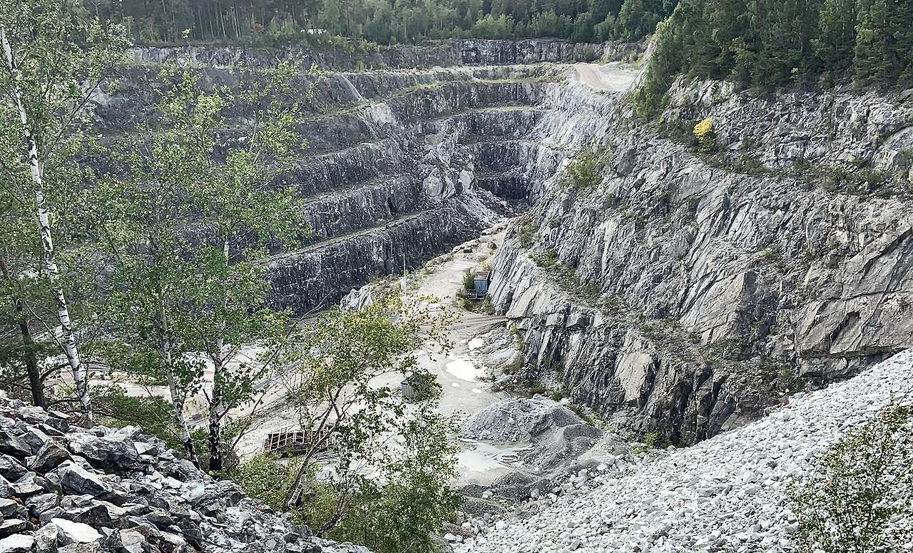 Alicanto Minerals Secures Sala Tenure — Silver Upside Drives Shares