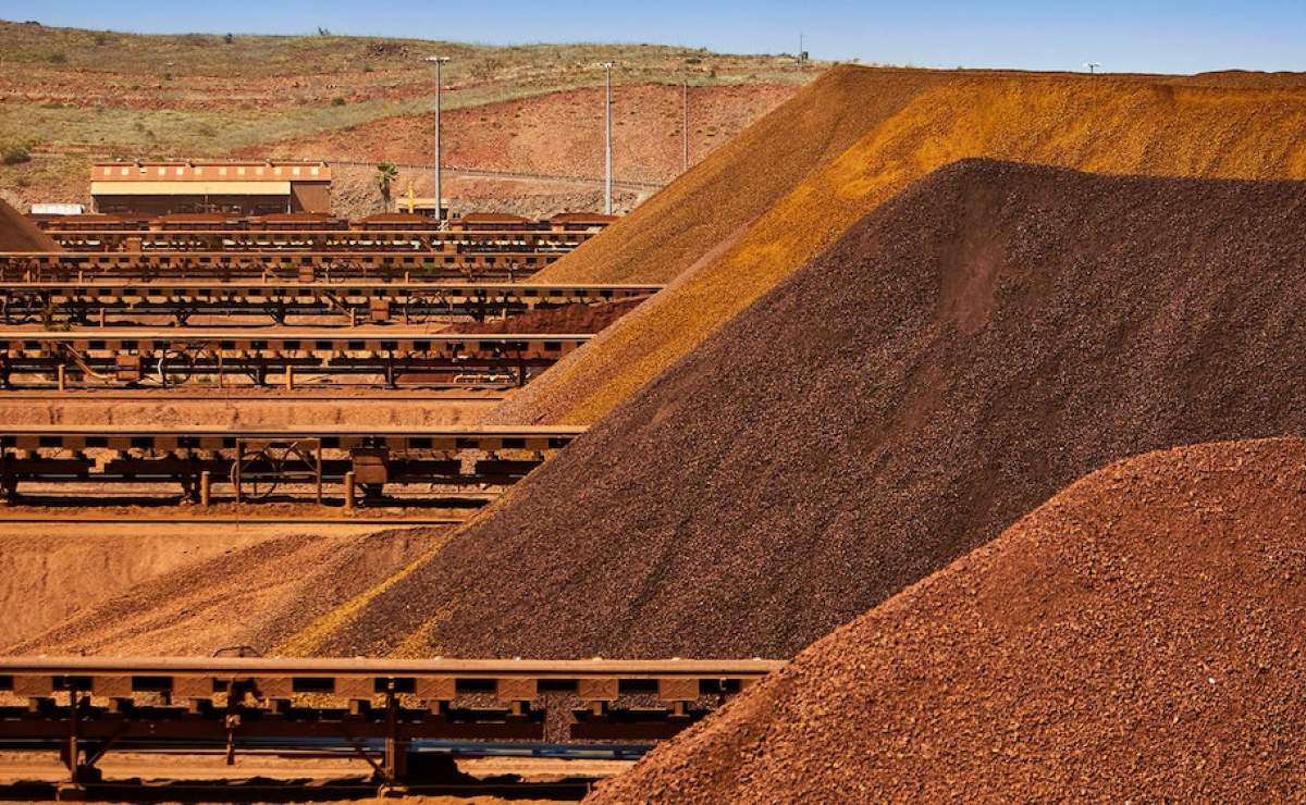 Why is Rio Tinto stock declining 35% as iron
