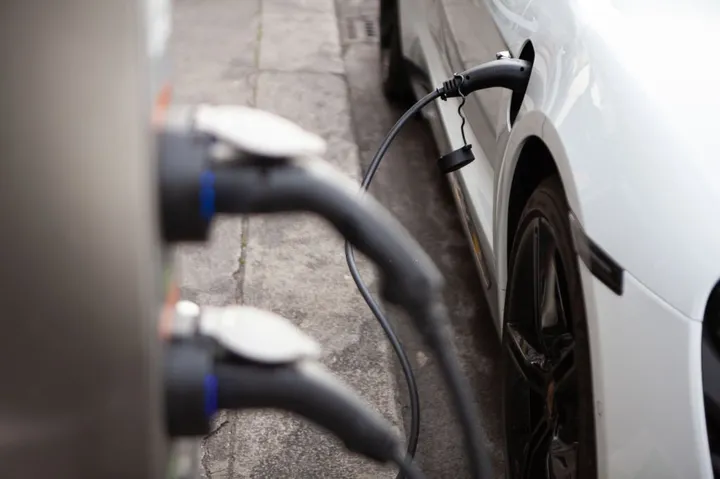 India Set to Explore Battery Swapping