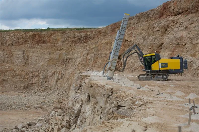 Epiroc trials first-ever battery-electric surface drill rig