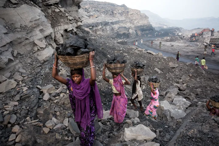 Mining Industry: The Opportunities & Risks For 2022