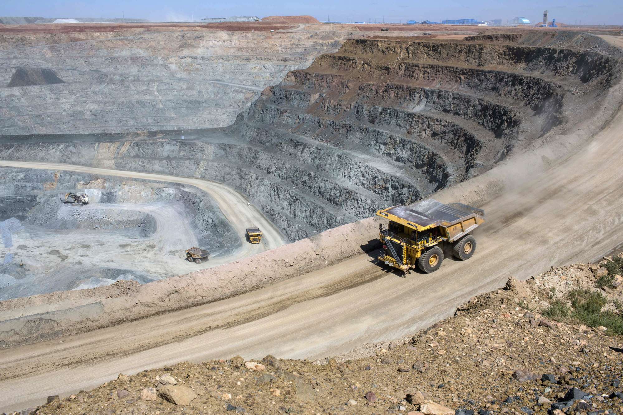 Rio Tinto Agrees to Take Over Remaining