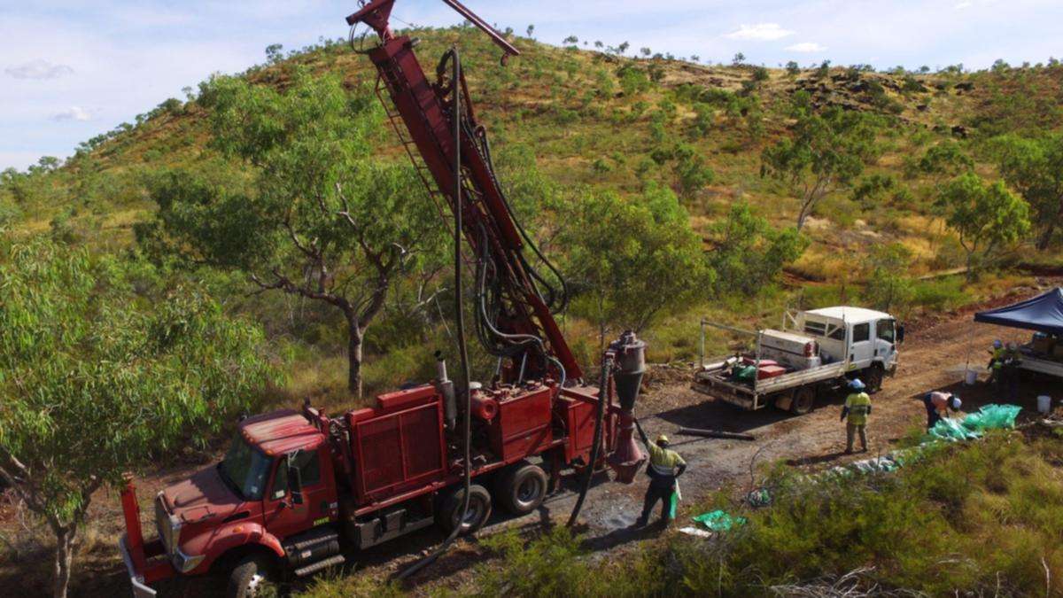 RC Infill Drilling Completed at Burke Graphite Deposit