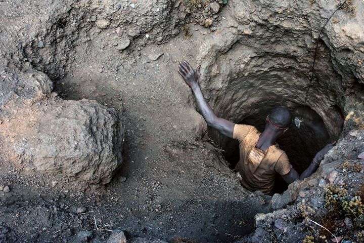 Chinese Managing Cobalt Mines In DRC By Remote