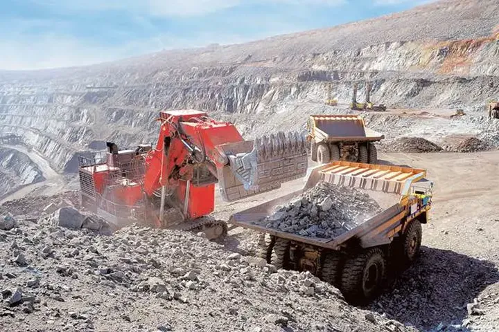 Employment & Wages in Mining: 2026 Overview