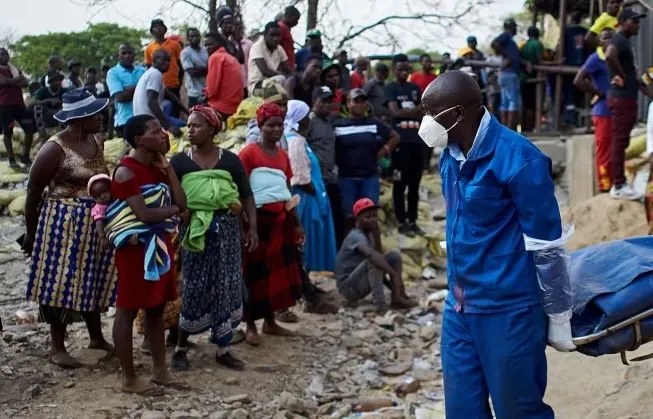 Zimbabwe Gold Mine collapse: Govt. Blame