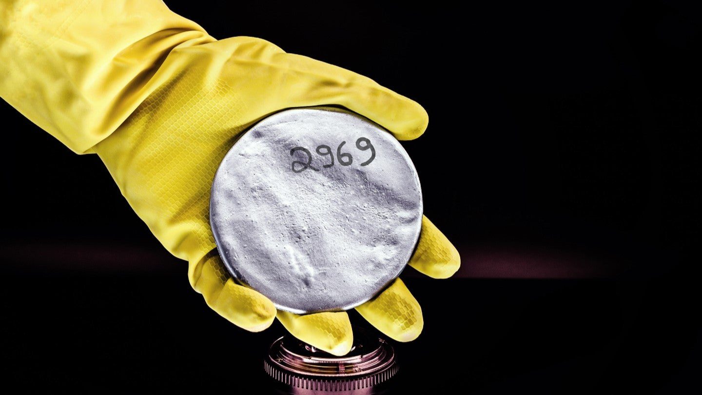 Atha to buy uranium explorers 92 Energy