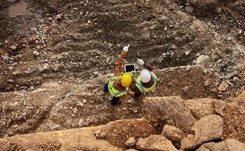 Draslovka and Barrick Gold Begin Commercial Operations
