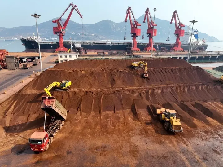 Iron Ore Futures Surge as Chinese Demand Grows