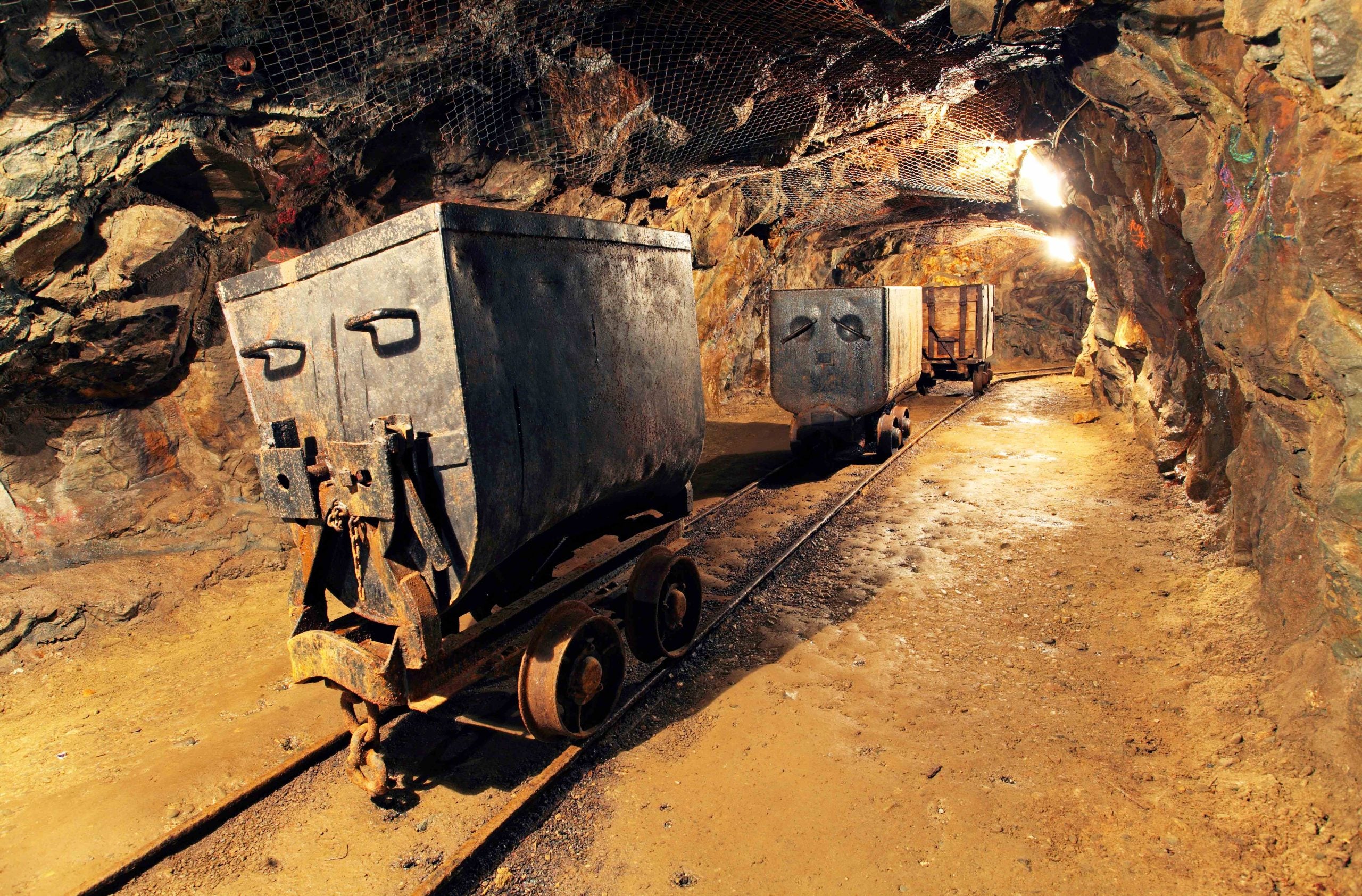 Gold Prices Soar to Record High Amid Global