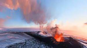 Mount Erebus: Antarctica’s Gold-Spewing Volcano