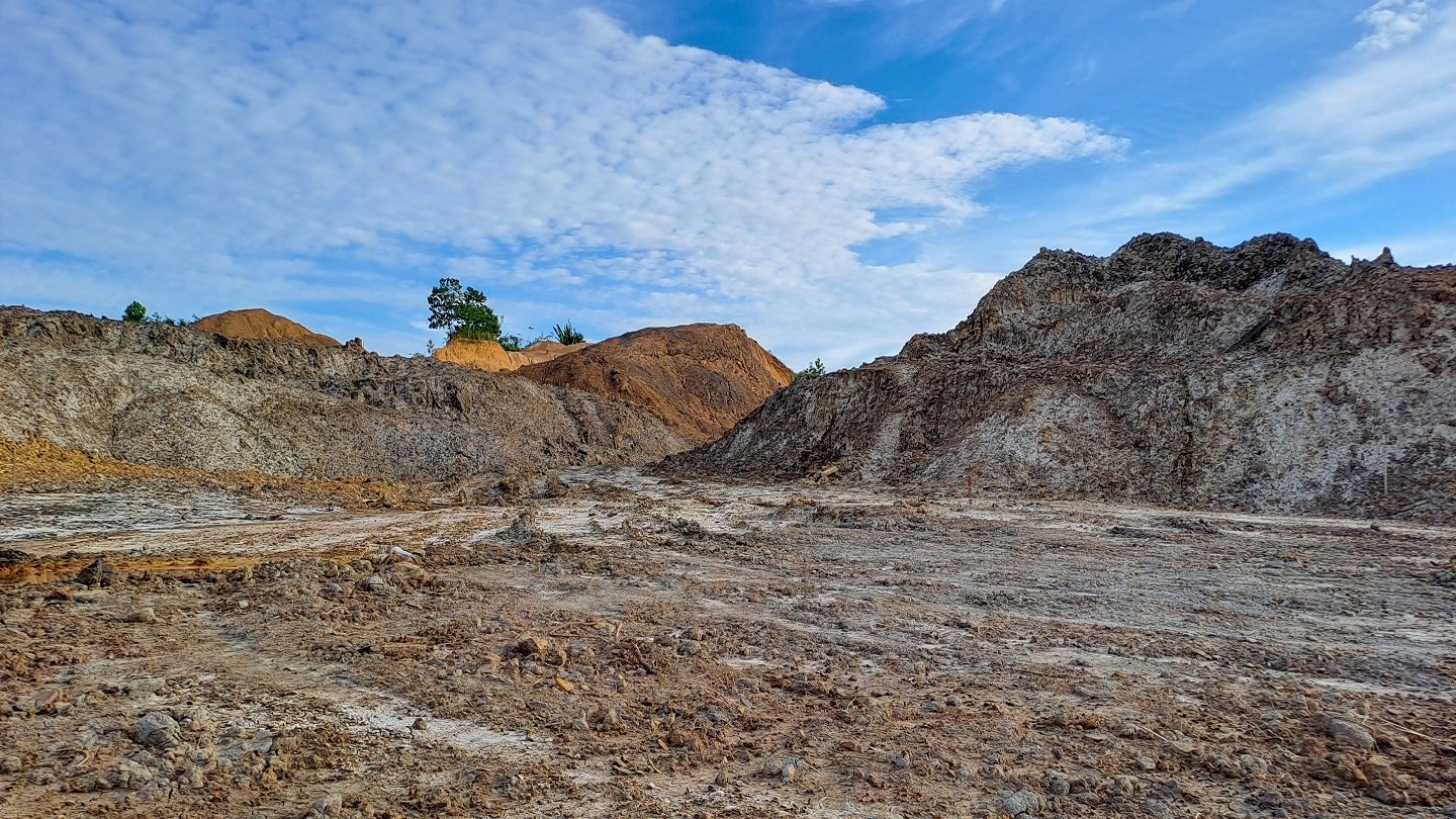 York Harbour Metals Grants Firetail Resources