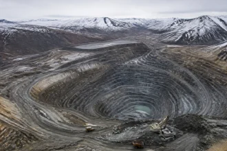 Russia aims for 500 tons gold output by 2026 to top world