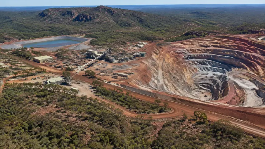 Gold Mining News 2026: Artemis Buys Vista in $427M Deal
